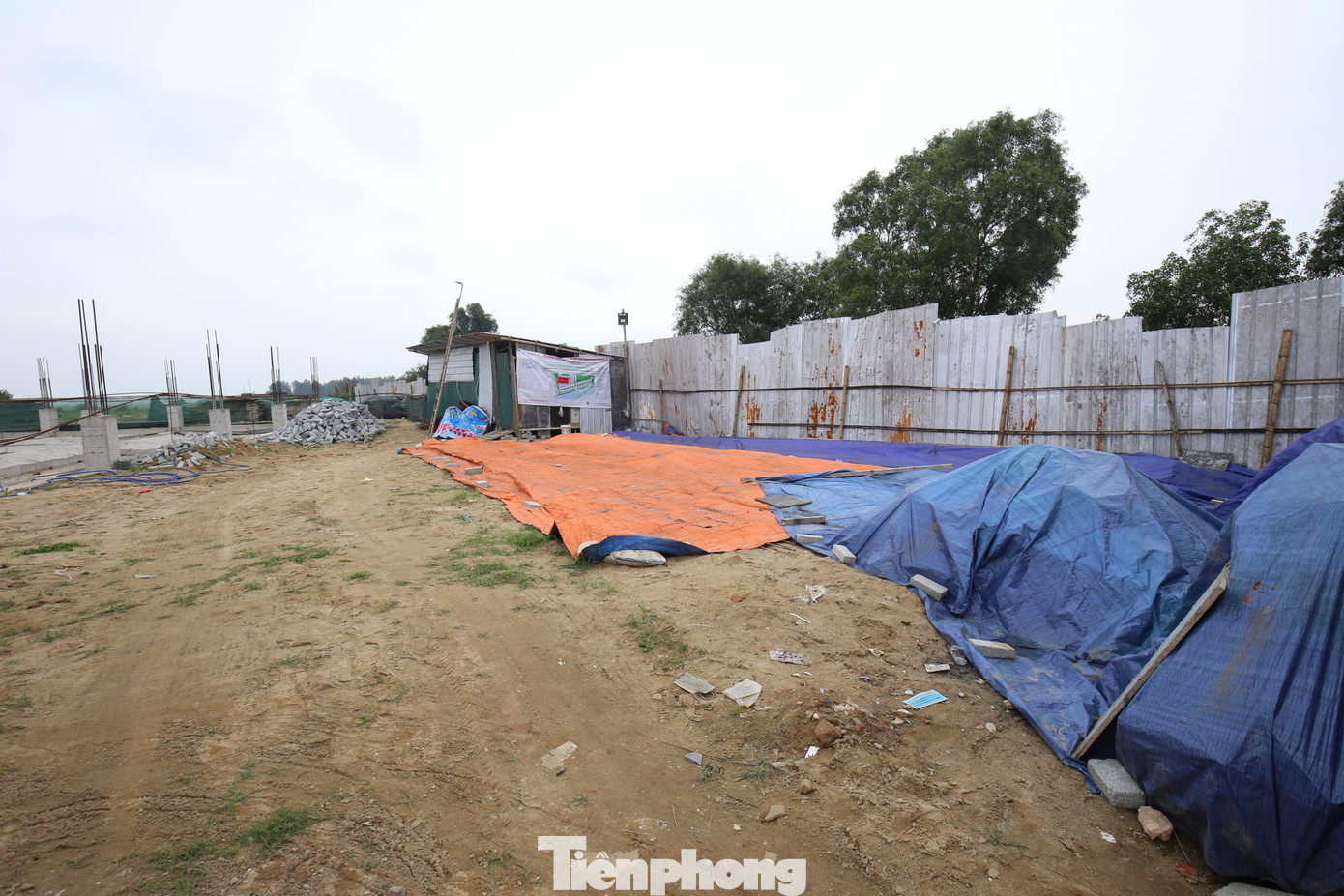 Dự án đang tạm dừng thi công Dự án đang tạm dừng thi công