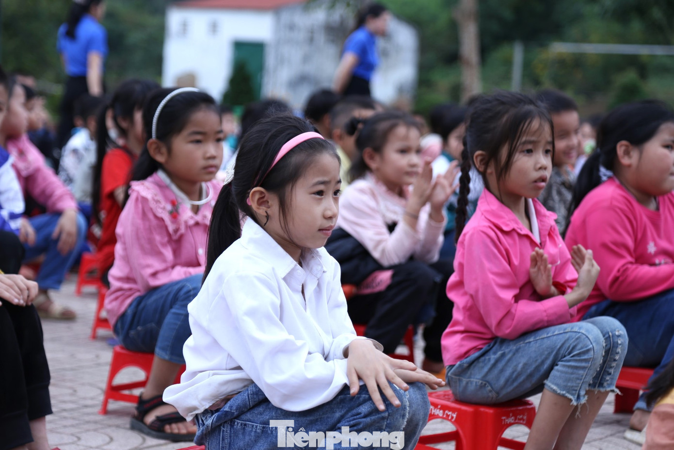 Hiện điểm trường bản Quyn có 104 học sinh, đều là người đồng bào dân tộc Thái.