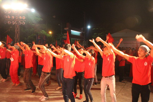 Tình cảm của các bạn trẻ tại thành phố Huế. Tình cảm của các bạn trẻ tại thành phố Huế