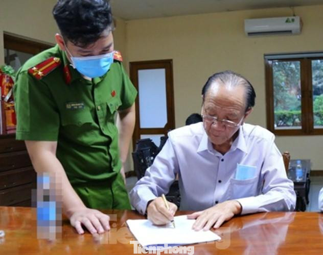 Bị can Nguyễn Văn Minh bị khởi tố thêm tội "Tham ô tài sản" Bị can Nguyễn Văn Minh bị khởi tố thêm tội "Tham ô tài sản"