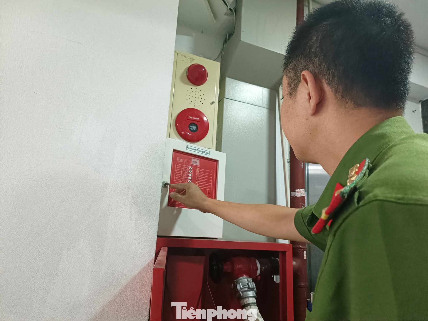 Tại các tầng nhà được lắp đặt hệ thống báo cháy, chữa cháy tự động. Tại các tầng nhà được lắp đặt hệ thống báo cháy, chữa cháy tự động.