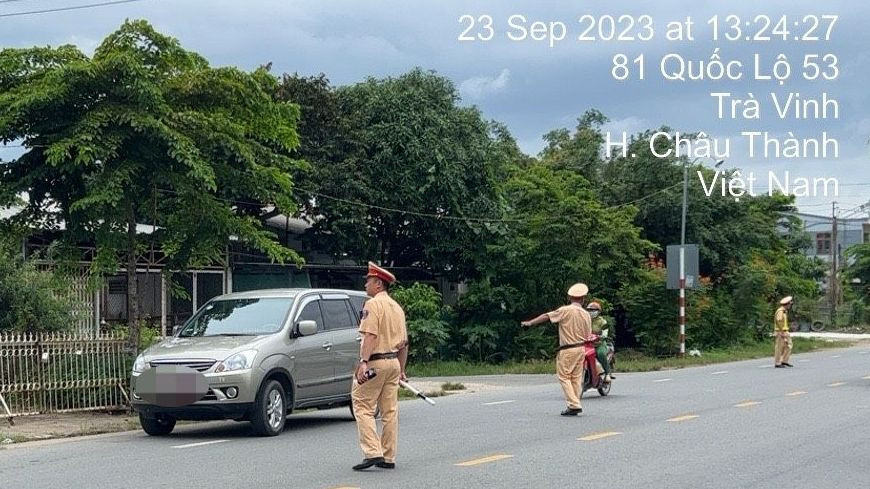 Tổ công tác làm nhiệm vụ tại tỉnh Trà Vinh.