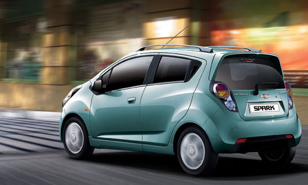 Chỉ sử dụng hộp số sàn là một bất lợi cạnh tranh của Spark. Chỉ sử dụng hộp số sàn là một bất lợi cạnh tranh của Spark