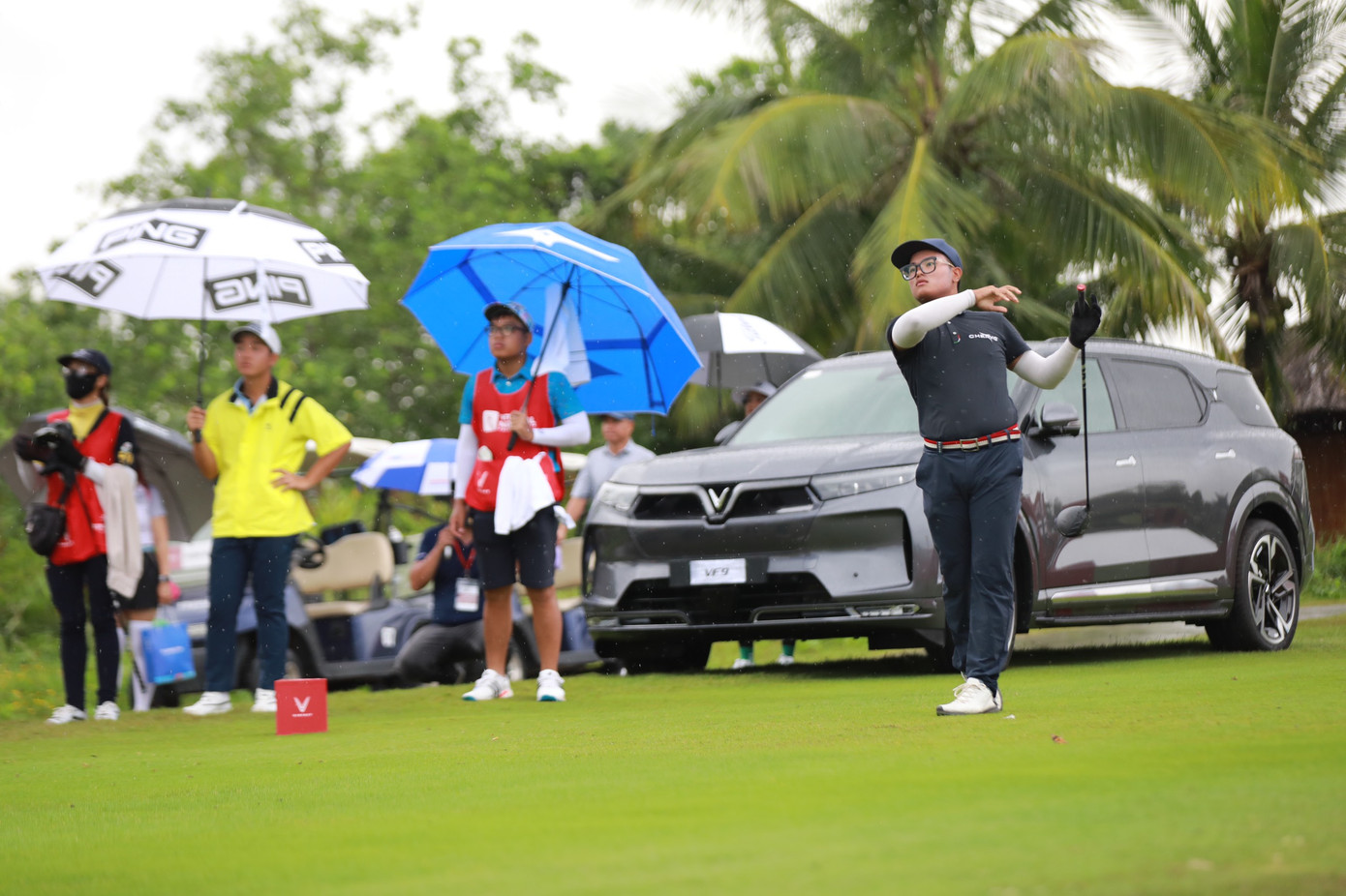 Golfer Nguyễn Nhất Long.
