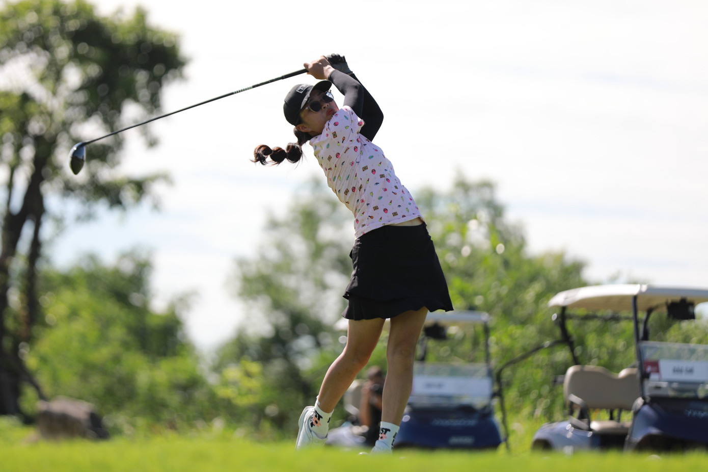 Golfer Nguyễn Nhất Long độc chiếm ngôi đầu sau ngày thi đấu thứ hai ảnh 44 Golfer Nguyễn Nhất Long độc chiếm ngôi đầu sau ngày thi đấu thứ hai ảnh 44