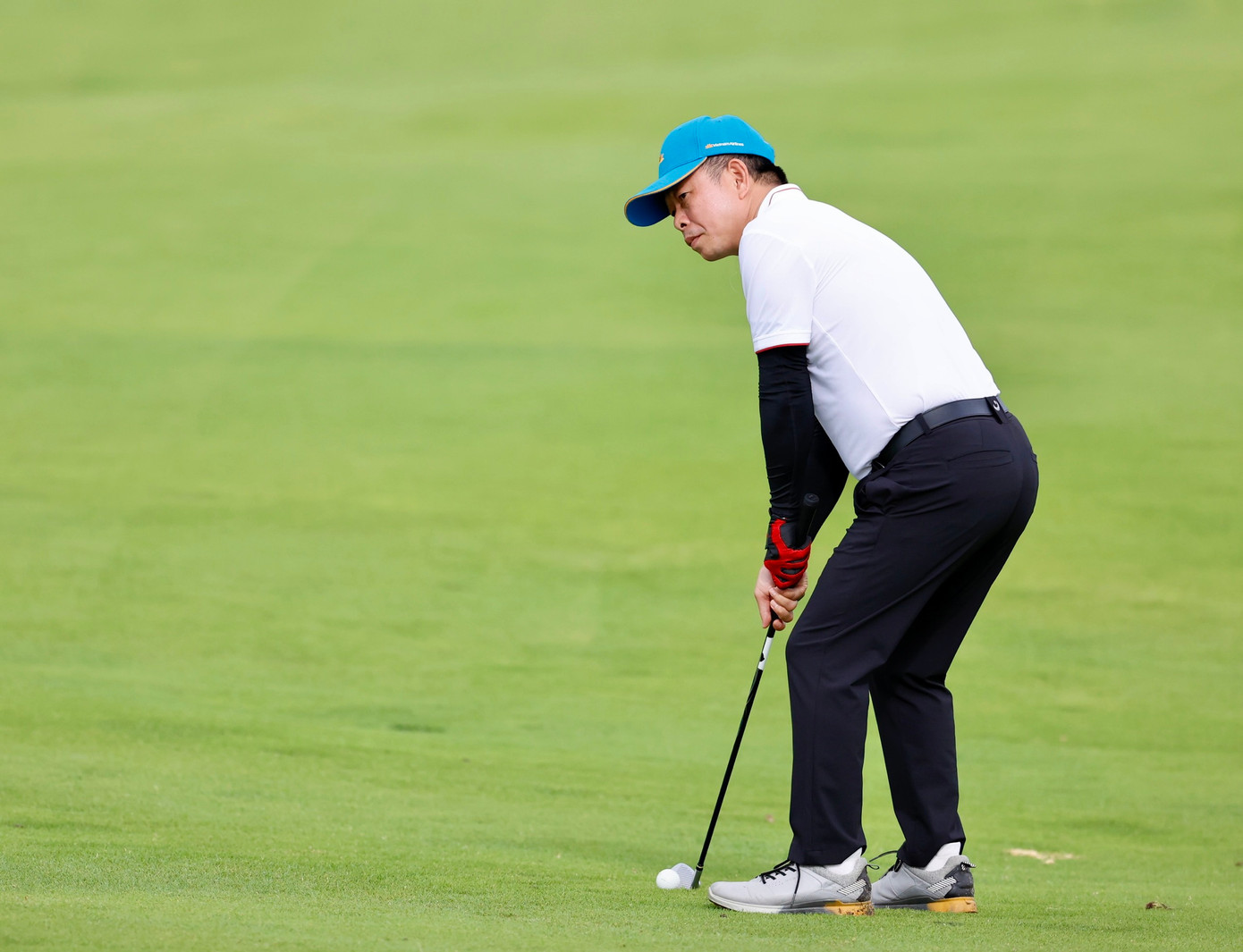 Nhà báo Phùng Công Sưởng - Phó Tổng biên tập báo Tiền Phong, Phó trưởng Ban thường trực Ban tổ chức Giải Vô địch Golf Quốc gia năm 2023 - Cúp VinFast, tham gia giao lưu tại Giải VIP.