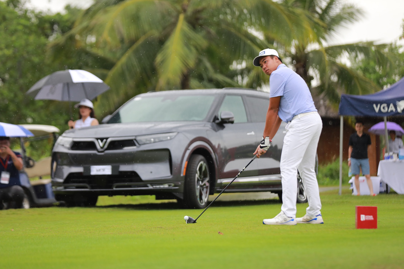 Golfer Nguyễn Đặng Minh.