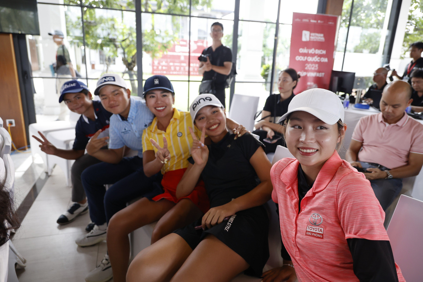 Trao cúp Vô địch Golf Quốc gia năm 2023 - Cúp VinFast ảnh 32 Trao cúp Vô địch Golf Quốc gia năm 2023 - Cúp VinFast ảnh 32