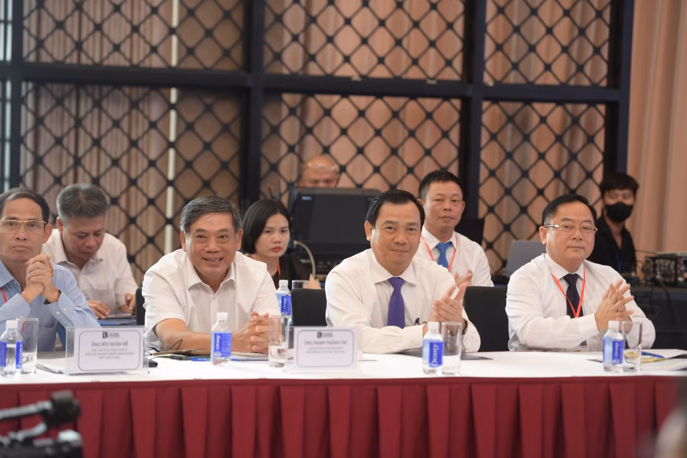 Muốn đi nhanh thì đi một mình, muốn đi xa hãy đi cùng nhau ảnh 12
