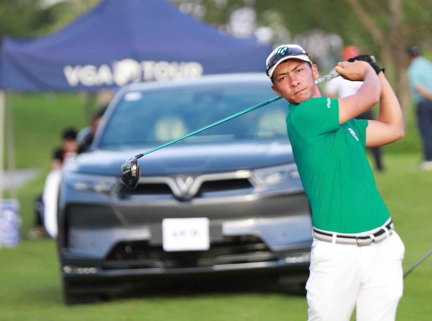 Golfer Nguyễn Nhất Long độc chiếm ngôi đầu sau ngày thi đấu thứ hai ảnh 13 Golfer Nguyễn Nhất Long độc chiếm ngôi đầu sau ngày thi đấu thứ hai ảnh 13