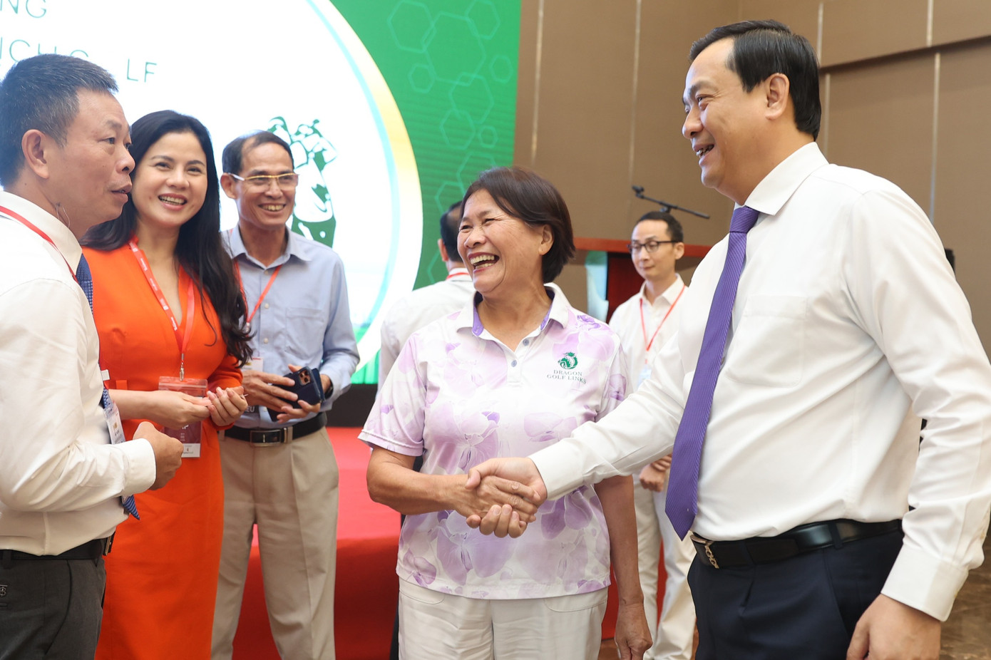 Muốn đi nhanh thì đi một mình, muốn đi xa hãy đi cùng nhau ảnh 49 Muốn đi nhanh thì đi một mình, muốn đi xa hãy đi cùng nhau ảnh 49