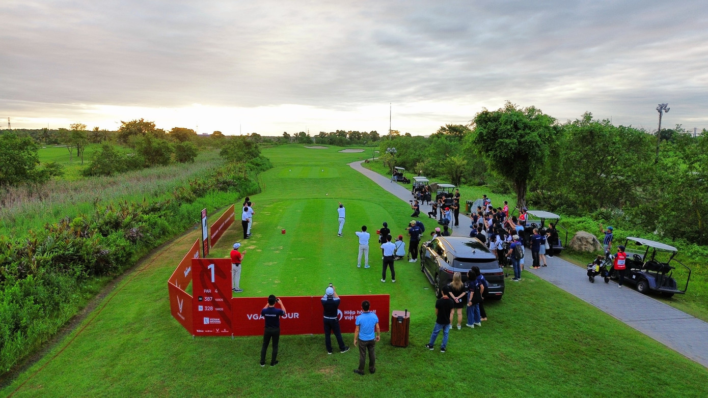 Đánh 66 gậy trong ngày đầu tiên, Nguyễn Đặng Minh lập kỷ lục tại Giải Vô địch Golf Quốc gia ảnh 16