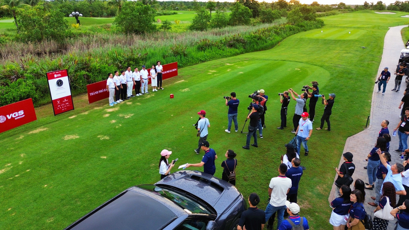 Đánh 66 gậy trong ngày đầu tiên, Nguyễn Đặng Minh lập kỷ lục tại Giải Vô địch Golf Quốc gia ảnh 14