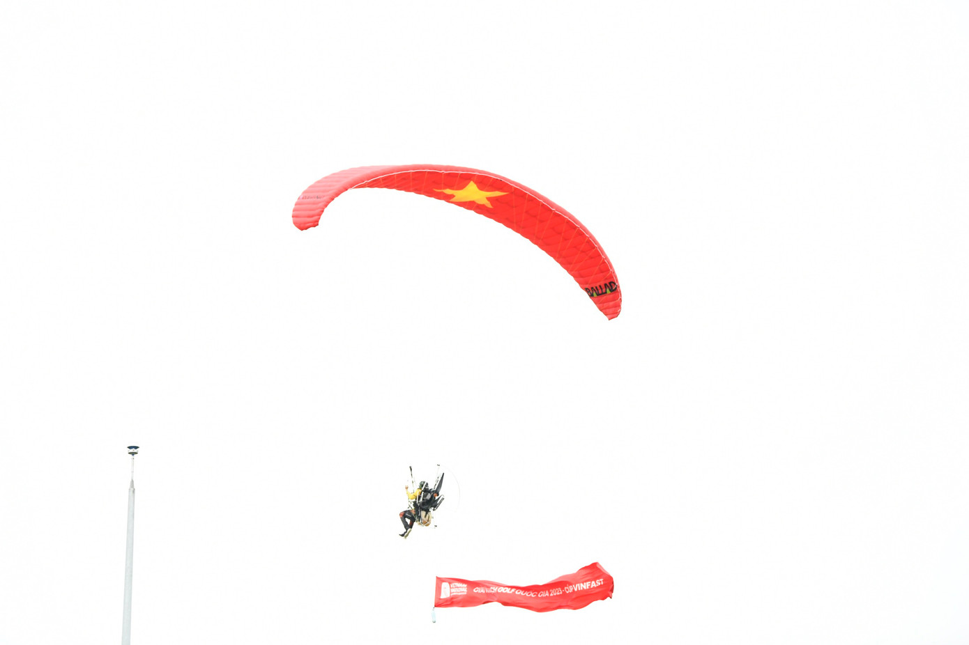 Trao cúp Vô địch Golf Quốc gia năm 2023 - Cúp VinFast ảnh 7 Trao cúp Vô địch Golf Quốc gia năm 2023 - Cúp VinFast ảnh 7