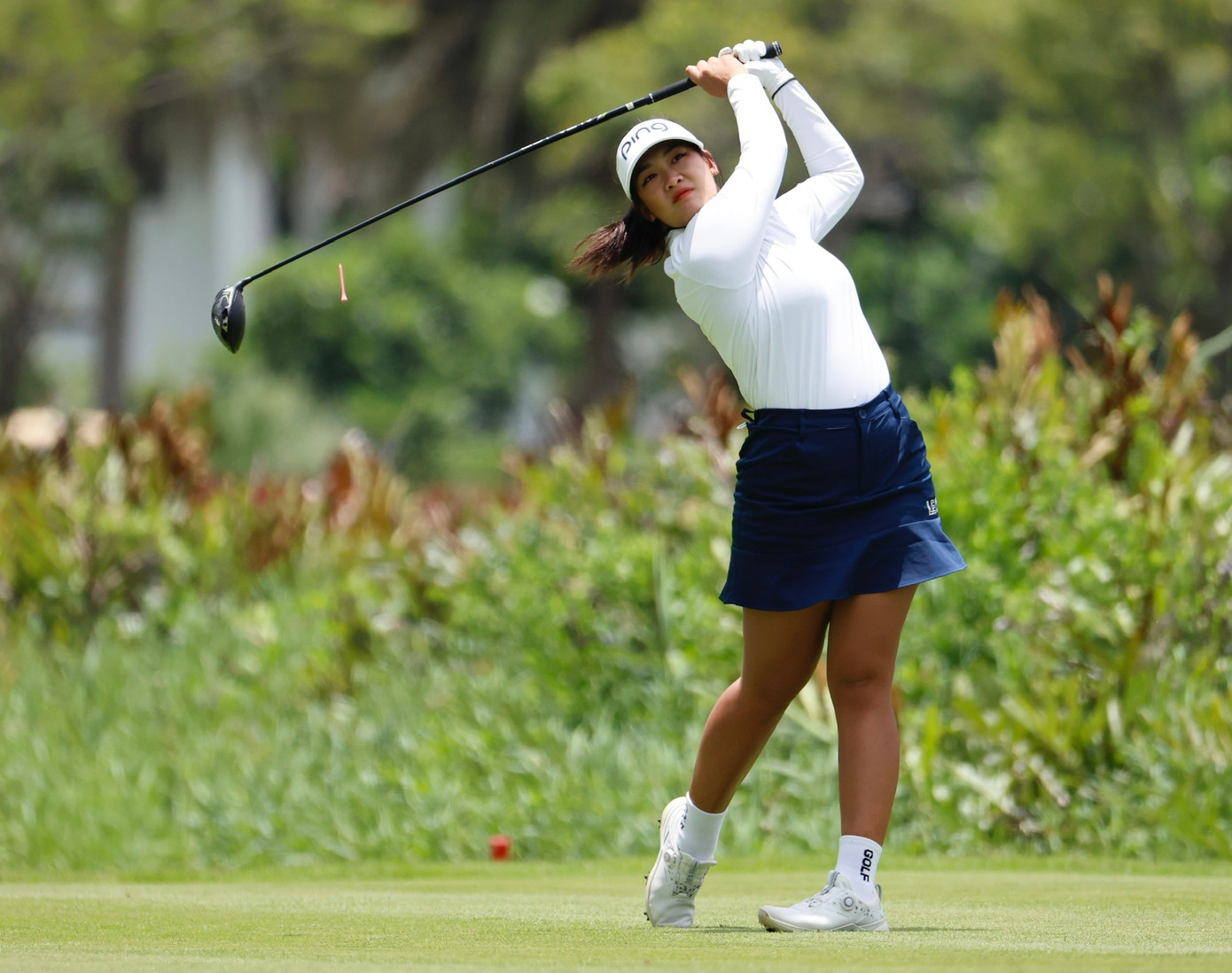 Golfer chuyên nghiệp Nguyễn Thảo My dẫn đầu bảng nữ tại ngày thi đấu đầu tiên với tổng điểm + 3. Golfer chuyên nghiệp Nguyễn Thảo My dẫn đầu bảng nữ tại ngày thi đấu đầu tiên với tổng điểm + 3.