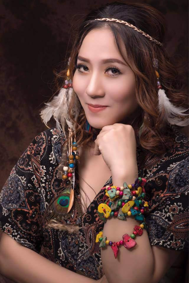 Thu Huyền ngoài đời thực