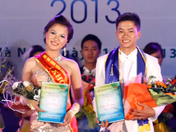 Cặp đôi Á khôi 2 Nguyễn Thị Thủy – Ngô Xuân Quyền