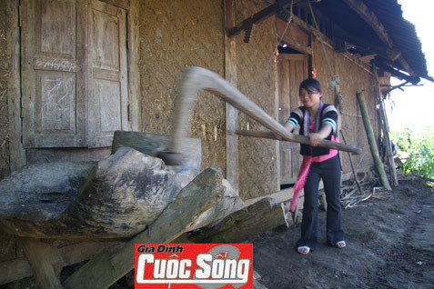 Cái nghèo vẫn luôn ngự trị ở vùng đất đầy gian khó này 