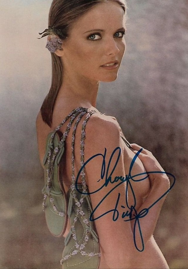 Trong một bài đăng trên Instagram vào tháng 7/2020, Tiegs chia sẻ sự thành công mà bà đạt được một phần do làm việc chăm chỉ, phần còn lại nhờ sự nâng đỡ của tạp chí Time giúp bà thay đổi cuộc đời.