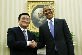 Chủ tịch nước Trương Tấn Sang và Tổng thống Obama. Ảnh: AP