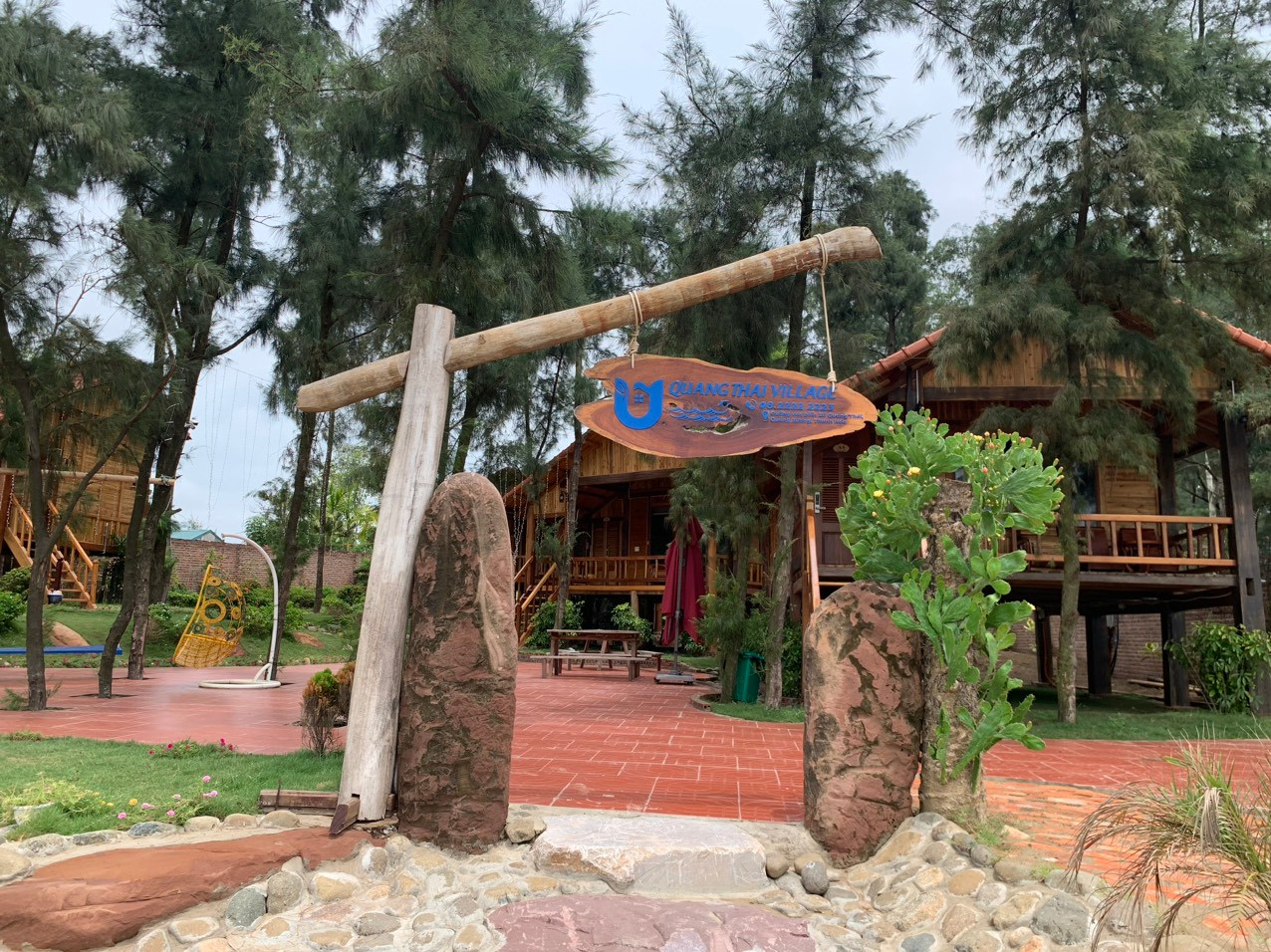 UBND huyện Quảng Xương yêu cầu UBND xã Quảng Thái giải trình, tổ chức kiểm điểm về vi phạm trật tự xây dựng ở Quang Thai Homestay end Restaurant.