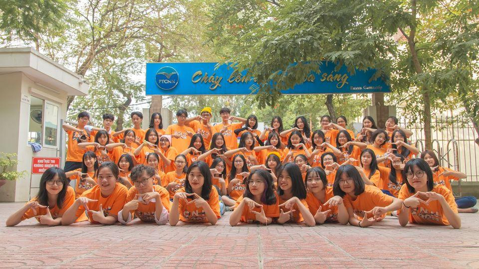 Học sinh trường THPT chuyên Ngoại ngữ