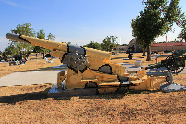 Siêu pháo 240 mm Howitzer 