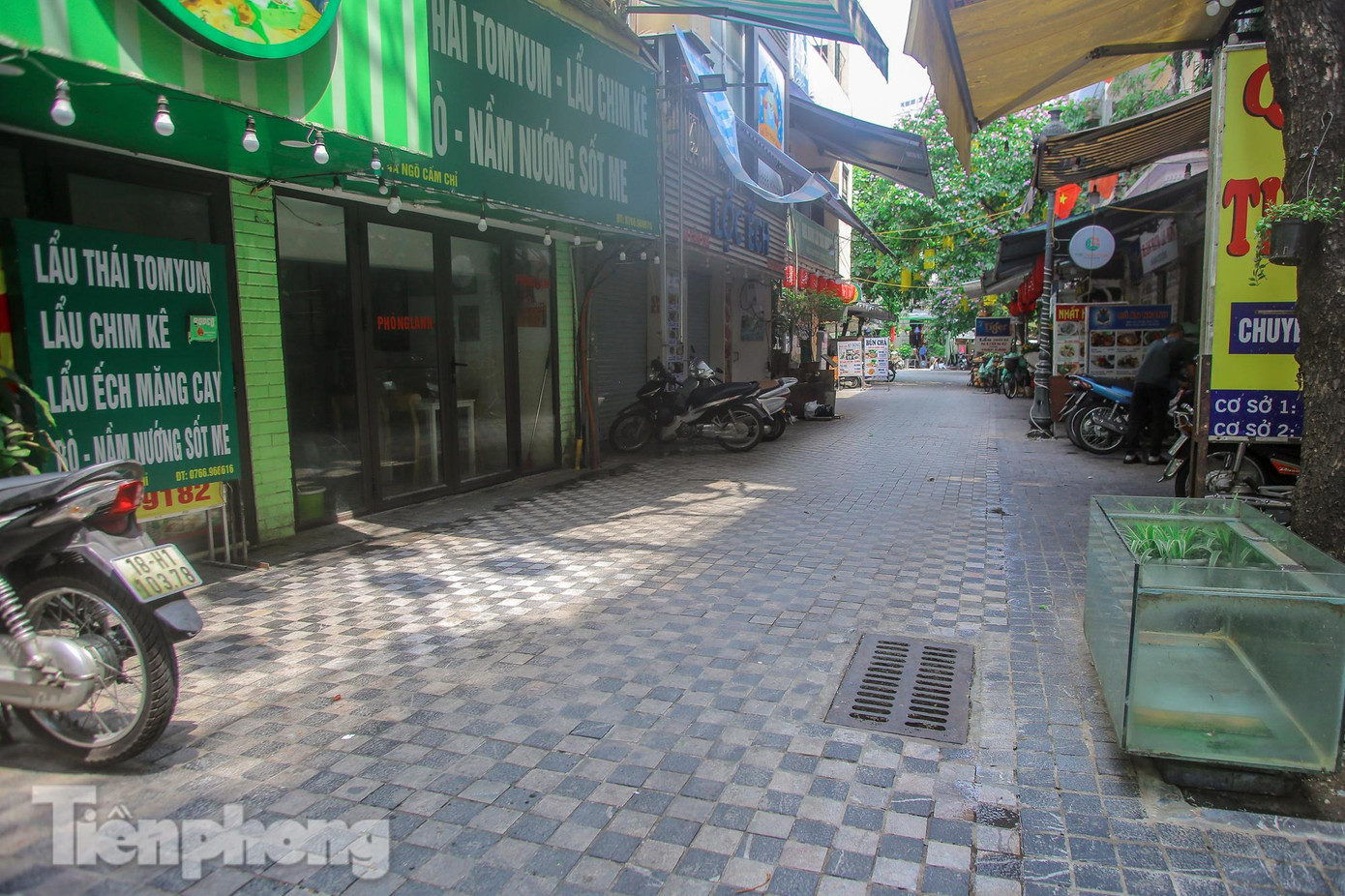 Vỉa hè mới mang vẻ đẹp bền vững trên tuyến phố Trần Phú -Tống Duy Tân - ngõ Cấm Chỉ.