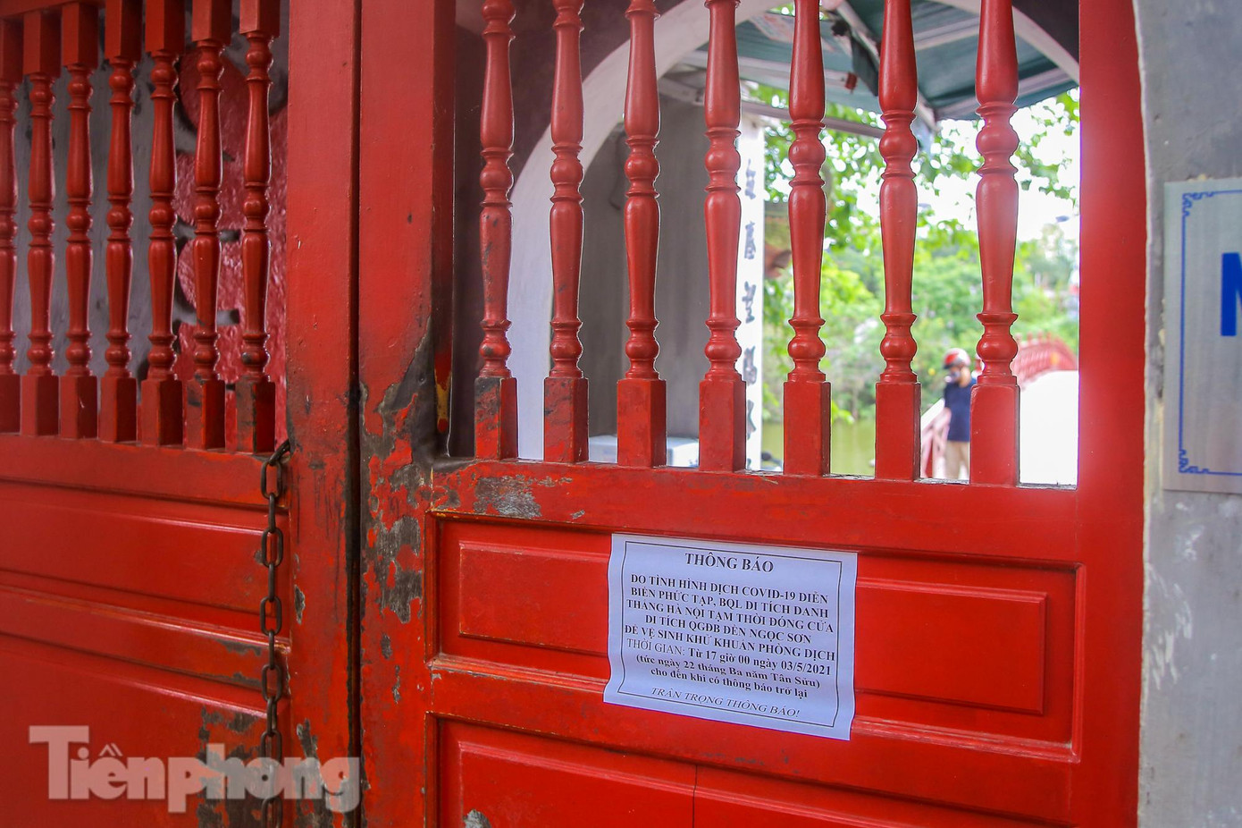 Đây là lần thứ 4 các cơ sở di tích, đền chùa trên địa bàn đóng cửa để phòng dịch COVID-19. Đây là lần thứ 4 các cơ sở di tích, đền chùa trên địa bàn đóng cửa để phòng dịch COVID-19.