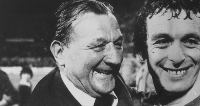 Bob Paisley là HLV Anh duy nhất đến nay có ba lần đăng quang. Bob Paisley là HLV Anh duy nhất đến nay có ba lần đăng quang