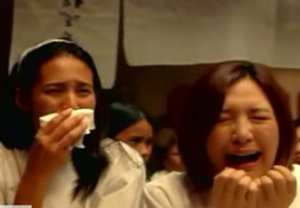 Bị nút chai sâm-panh bắn vào đầu tử vong ngay sinh nhật mình ảnh 2