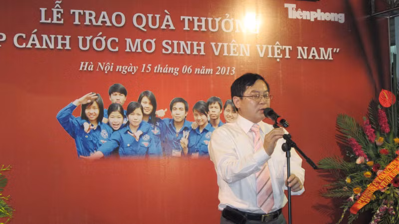 Tổng biên tập Báo Tiền Phong ông Lê Xuân Sơn