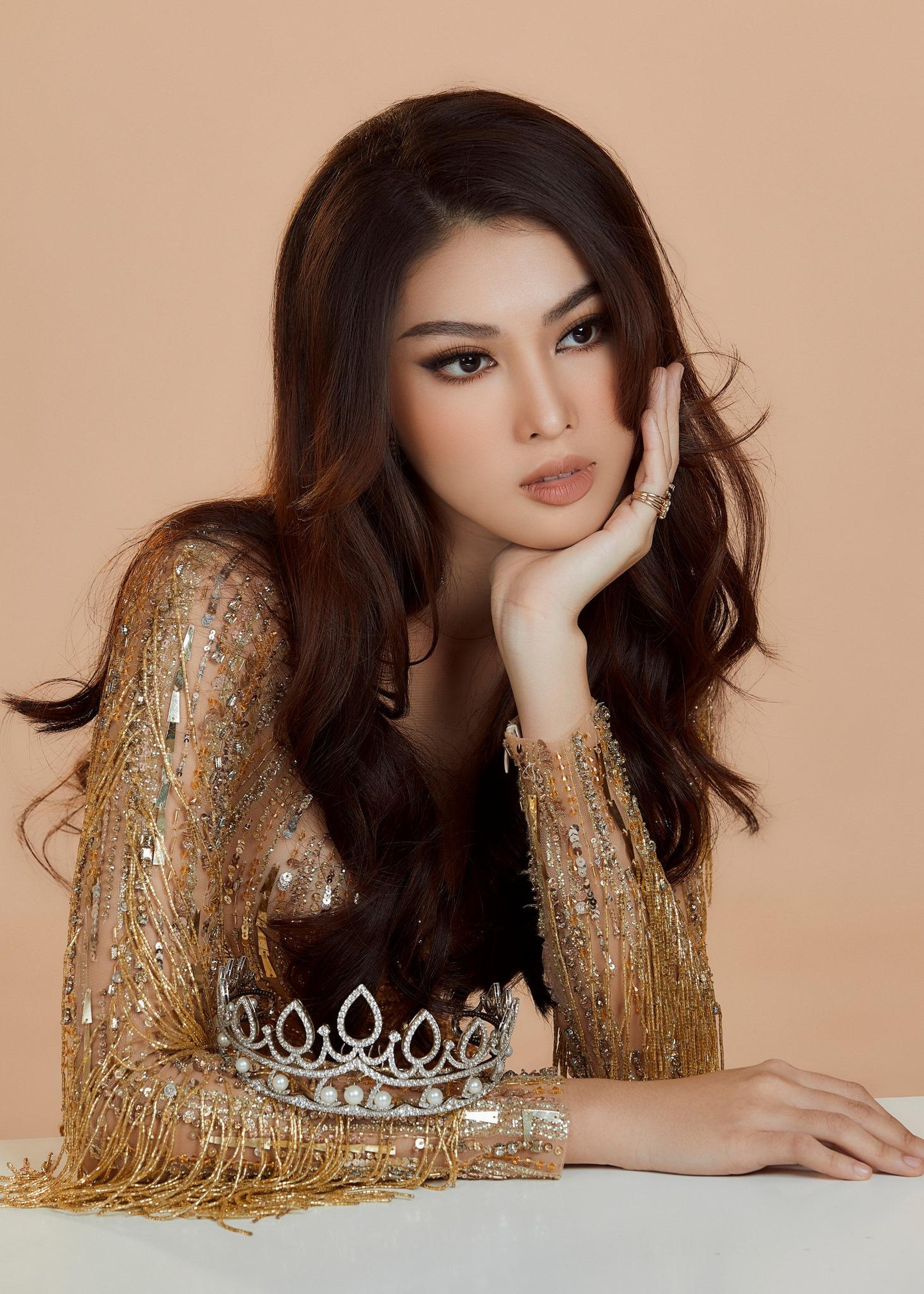 Á hậu Ngọc Thảo xuất hiện cực kỳ xinh đẹp và kiêu sa trong bộ ảnh mới.