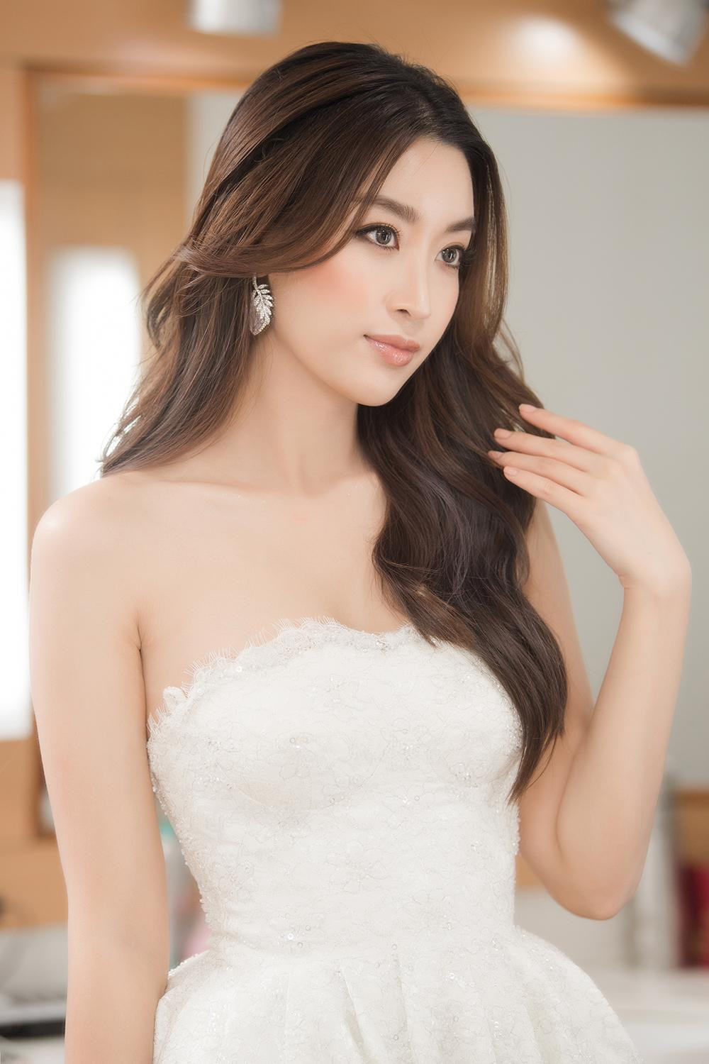 Nàng hậu đầu tư chỉn chu cho sự xuất hiện lần này của mình.