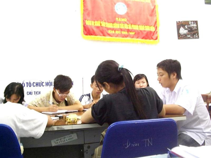 Đoàn trường ĐHKHXH&NV – TPHCM chuẩn bị cho chiến dịch Xuân tình nguyện