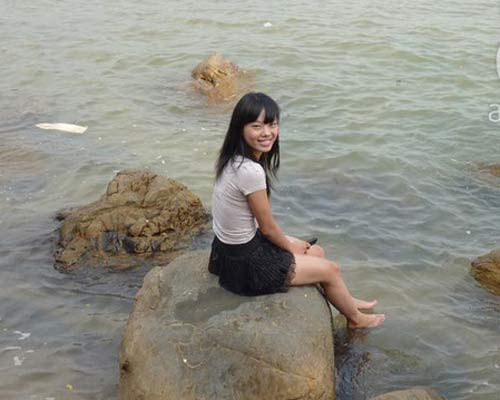 Vẻ ngoài của Phương Thu dễ khiến ta nhầm cô với những tiểu thư đỏng đảnh.