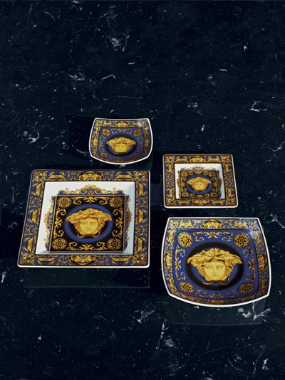 Mỗi hoa văn đều được các nghệ nhân chăm chút tỉ mỉ và cầu kỳ