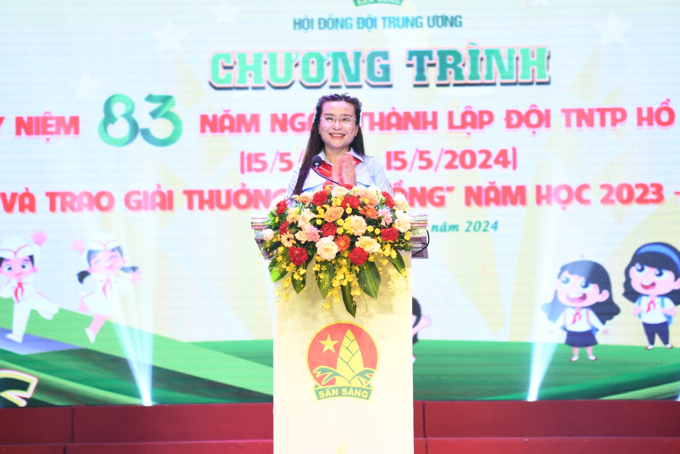 Chị Nguyễn Phạm Duy Trang – Bí thư T.Ư Đoàn, Chủ tịch Hội đồng Đội T.Ư phát biểu tại chương trình Chị Nguyễn Phạm Duy Trang – Bí thư T.Ư Đoàn, Chủ tịch Hội đồng Đội T.Ư phát biểu tại chương trình