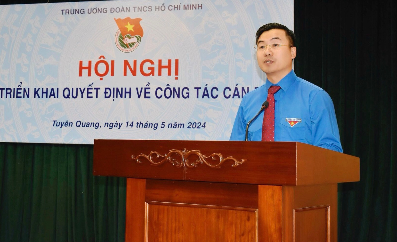 Tân Phó Bí thư Tỉnh Đoàn Tuyên Quang Nguyễn Nhất Linh phát biểu nhận nhiệm vụ Tân Phó Bí thư Tỉnh Đoàn Tuyên Quang Nguyễn Nhất Linh phát biểu nhận nhiệm vụ