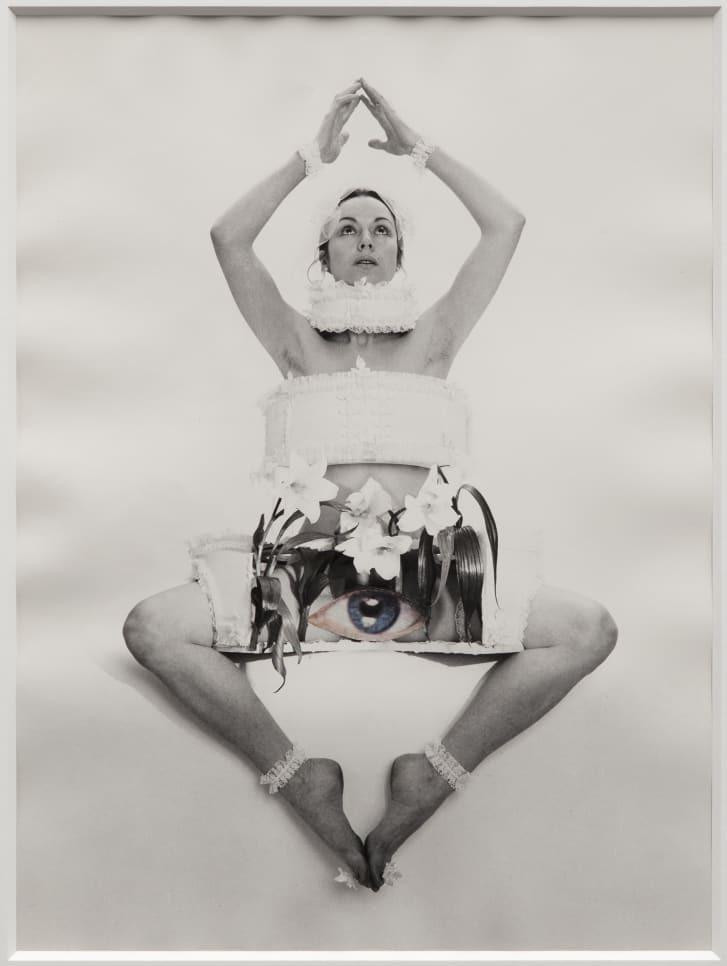 Tác phẩm Consider the Lilies của Penny Slinger. Ảnh: Penny Slinger.