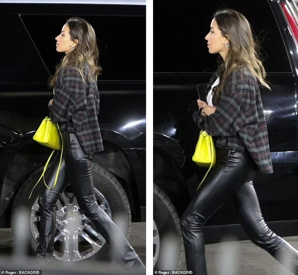 Ines còn là người có ảnh hưởng trên mạng xã hội kiêm huấn luyện viên sức khỏe. Cô dành phần lớn thời gian rảnh rỗi trong phòng tập thể hình. Người đẹp 30 tuổi còn thành thạo nhiều ngôn ngữ như tiếng Anh, tiếng Đức, tiếng Tây Ban Nha, tiếng Italia và tiếng Pháp. Ảnh: Back Gird.