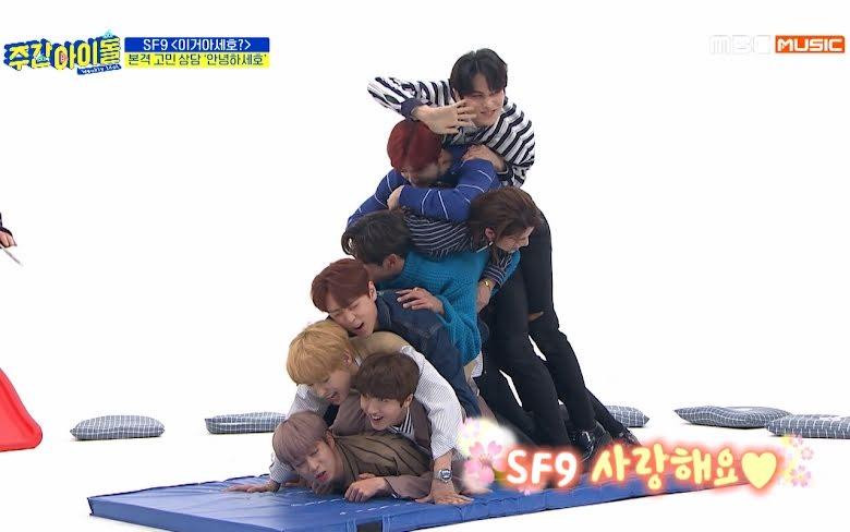 Nhóm nhạc K-Pop SF9 từng chơi Trò chơi Hamburger trên truyền hình trước đây. Ảnh: MBC.