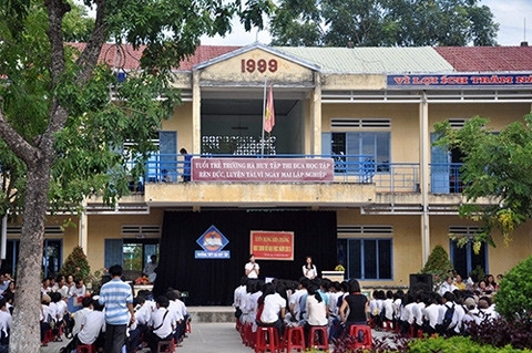 Trường tư thục Hà Huy Tập đang trong giai đoạn chờ được khai tử