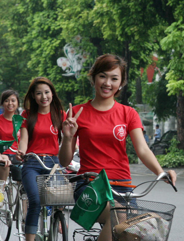 Xin chào, cùng bảo vệ môi trường xanh - sạch - đẹp