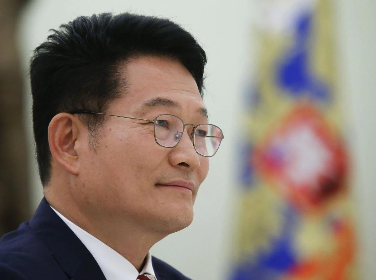Ông Song Young-gil. Ảnh: Reuters Ông Song Young-gil. Ảnh: Reuters