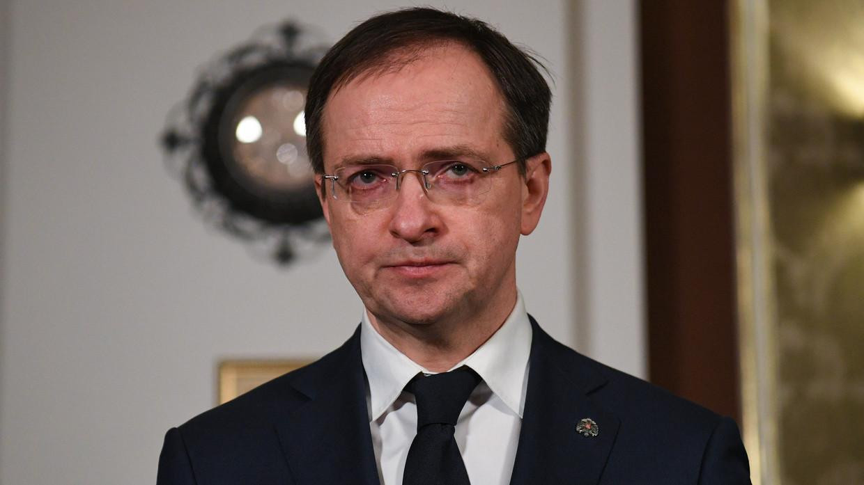 Trưởng phái đoàn Nga - Vladimir Medinsky. Ảnh: RT Trưởng phái đoàn Nga - Vladimir Medinsky. Ảnh: RT