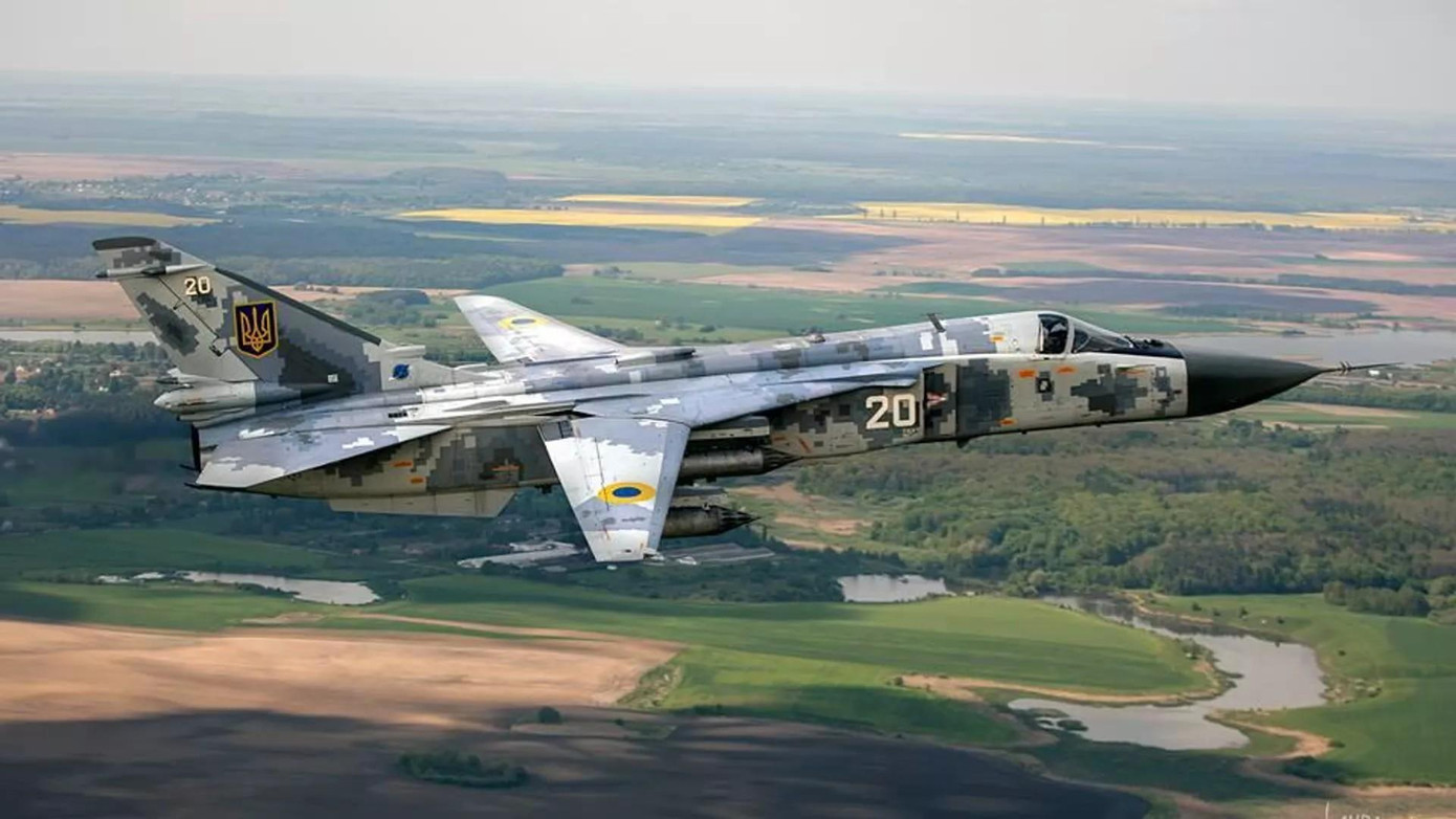 Máy bay Su-24 của Ukraine. Ảnh: Sputnik Máy bay Su-24 của Ukraine. Ảnh: Sputnik