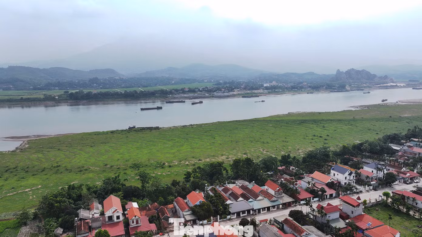 Toàn cảnh bãi bồi.
