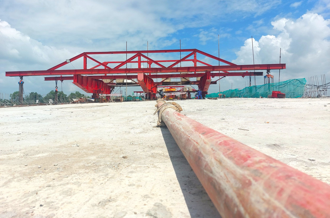 Cầu Bình Gởi nối 2 bờ sông Sài Gòn giữa xã An Sơn (TP.Thuận An, tỉnh Bình Dương) và xã Bình Mỹ (huyện Củ Chi, TPHCM). Cầu Bình Gởi nối 2 bờ sông Sài Gòn giữa xã An Sơn (TP.Thuận An, tỉnh Bình Dương) và xã Bình Mỹ (huyện Củ Chi, TPHCM).