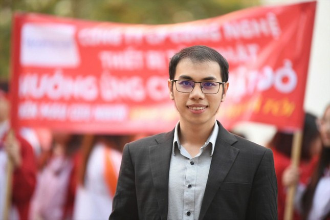 Lê Anh Tiến - Gương mặt trẻ Việt Nam tiêu biểu năm 2019. Lê Anh Tiến - Gương mặt trẻ Việt Nam tiêu biểu năm 2019.